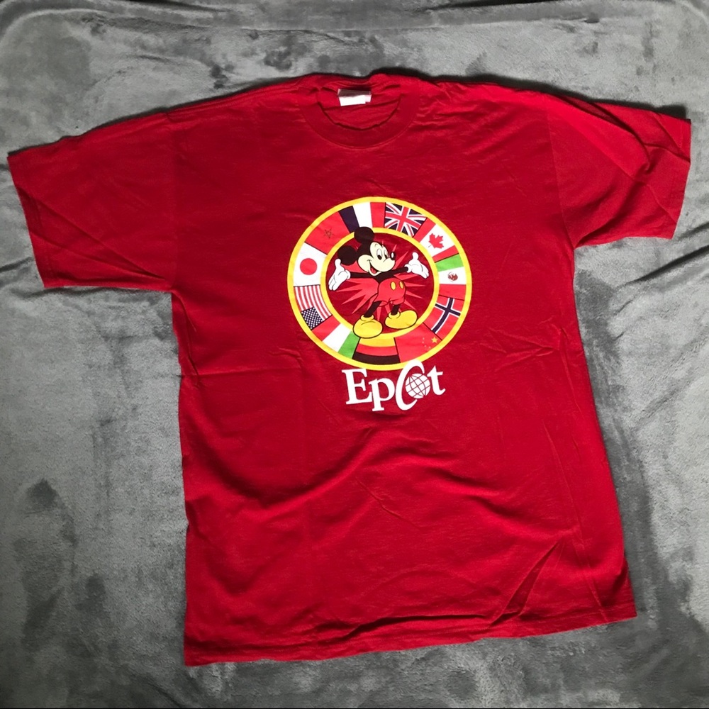 VINTAGE Walt Disney World Mickey Epcot Tee